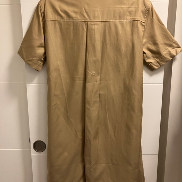 BRAND NEW Banana Republic, Small Beige dress! - Picture 2 of 4